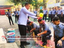 Lapas Kelas IIA Sidoarjo Gelar Apel Kenaikan Pangkat dan Pengangkatan PNS, Kalapas: Momentum Tingkatkan Profesionalisme