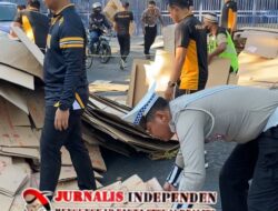 Satlantas Pasuruan Evakuasi Cepat Kecelakaan Pick-up di Bangil