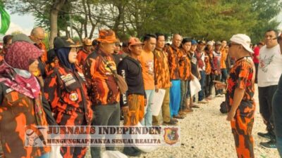 Menyambut HUT Pemuda Pancasila Ke-66, MPC Pemuda Pancasila Surabaya Gelar Aksi Bersih-Bersih Pantai Kenjeran