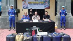 Polda Jatim Gagalkan Penyelundupan Solar Subsidi ke Kalimantan, Tersangka Asal Blora Diamankan