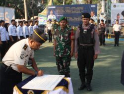 Kegiatan Apel digelar diHalaman Lembaga Pemasyarakatan Kelas IIA Sidoarjo dan ikhrar bersama
