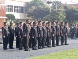 Gelar Upacara Hari Lahir Pancasila, Wakapolda Jatim : Pancasila Kunci Persatuan Bangsa di Tengah Ancaman Global