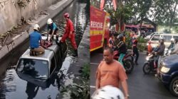 Minibus Mazda Tercebur ke Parit Sedalam 4 Meter di Frontage Ahmad Yani Surabaya, Sopir Diduga Mengantuk