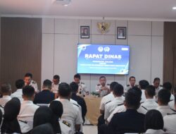 Perkuat Profesionalisme Petugas,Kalapas Sidoarjo Berikan Arahan dan Evaluasi Kinerja Jajaran