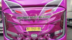Bus Pariwisata Bintang Laut Holiday Nyaris Picu Kecelakaan di Prambon, Pengguna Jalan Desak Polisi Bertindak
