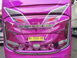 Bus Pariwisata Bintang Laut Holiday Nyaris Picu Kecelakaan di Prambon, Pengguna Jalan Desak Polisi Bertindak