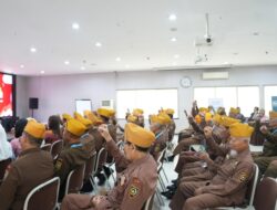 Sambut Hari Pelanggan Nasional, YBM PLN UIP JBTB Gelar Layanan Kesehatan Terpadu dan Santunan bagi 50 Veteran Surabaya