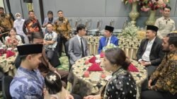 MOMEN KEBERSAMAAN TOKOH NASIONAL DI PERNIKAHAN PUTRI KETUA UMUM MILITAN GIBRAN 08 NUSANTARA